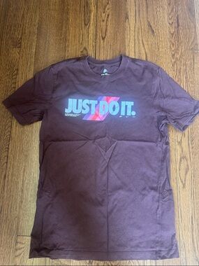 Nike Maroon Short-Sleeve 'Just Do It' Graphic Tee